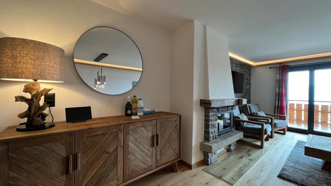 Zenith Views By Luxury Apartment *